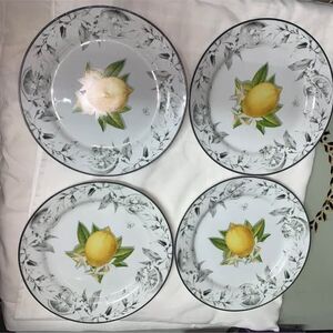 Williams-Sonoma Lemon Dinner Plates - Set of 4